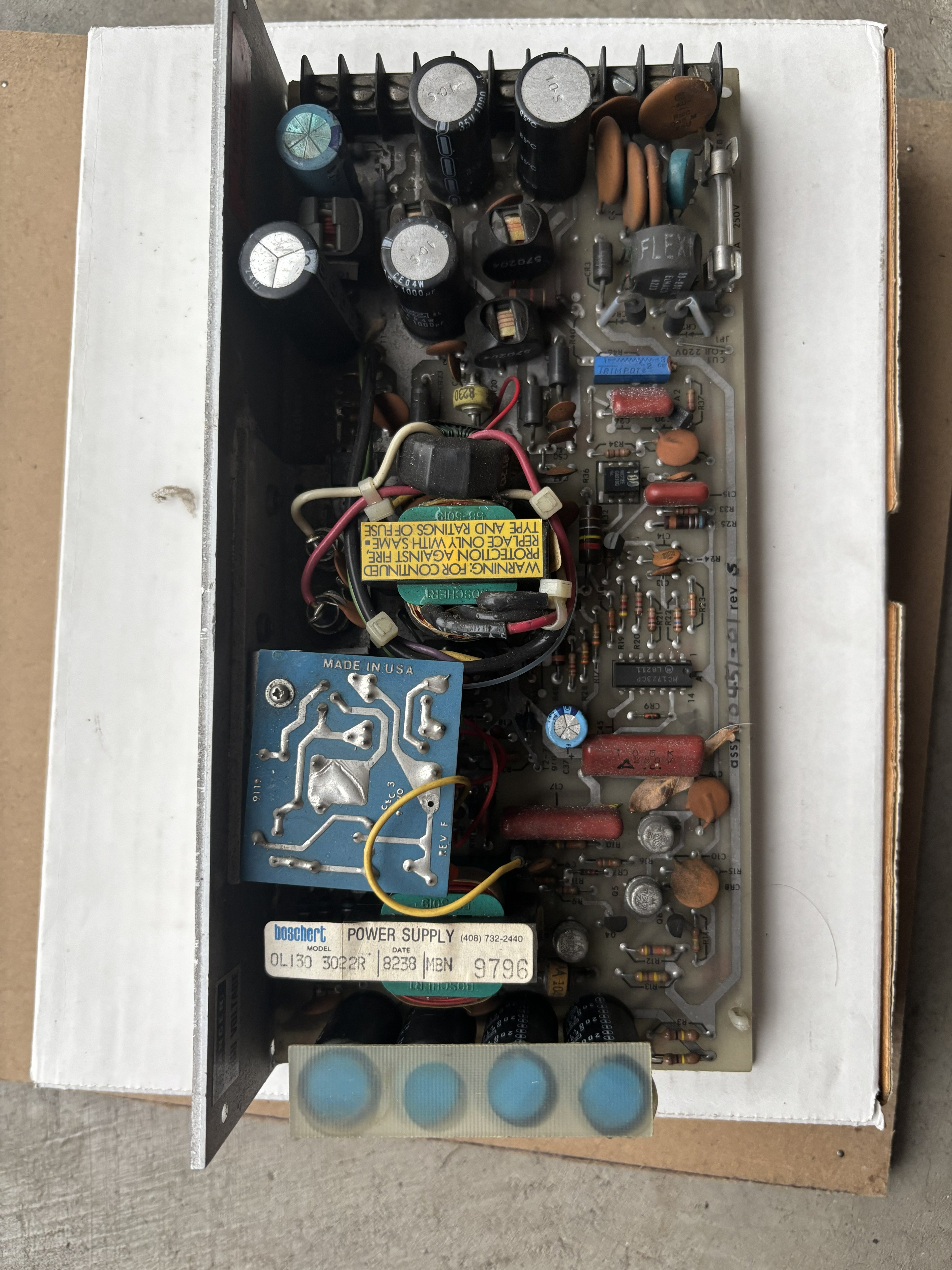 Boschert OL130-3022R 130W Open-Frame Multi-Output Switching Power Supply